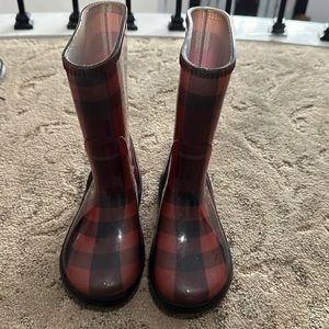 Burberry rain boots pink black size 9/10 27/28
